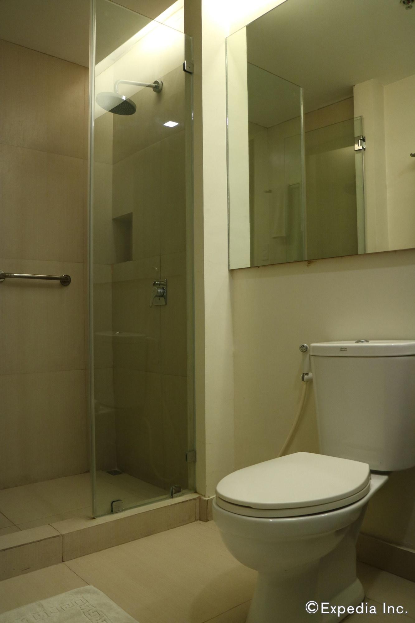 Gt Hotel Iloilo Екстер'єр фото