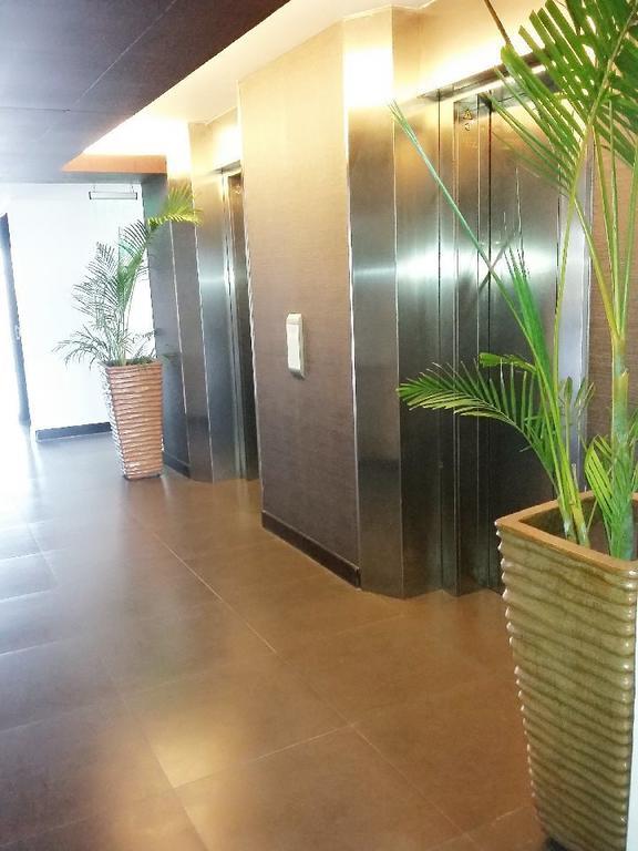 Gt Hotel Iloilo Екстер'єр фото
